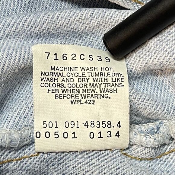 Vintage 501 Levis Jeans Denim Men’s 32”x31” Button Fly USA 1991 Light Wash - Picture 12 of 12